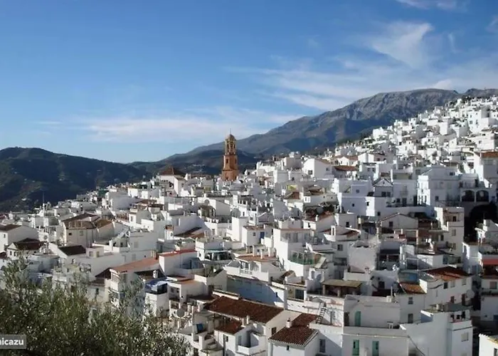 Casa Delfin! Large Villa With Private Pool & Mountain Views