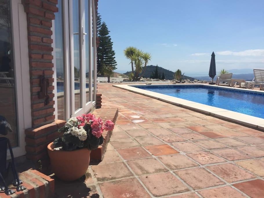 Casa Delfin! Large With Private Pool & Mountain Views Villa Cómpeta
